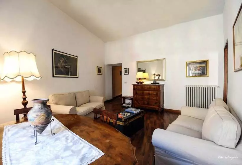 Aamiaismajoitus (B&B) Federici Guest House