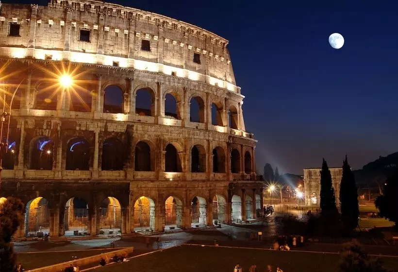 צימר Liberty Rome Suites Liberty Collection