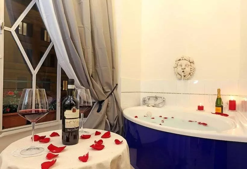 צימר Liberty Rome Suites Liberty Collection