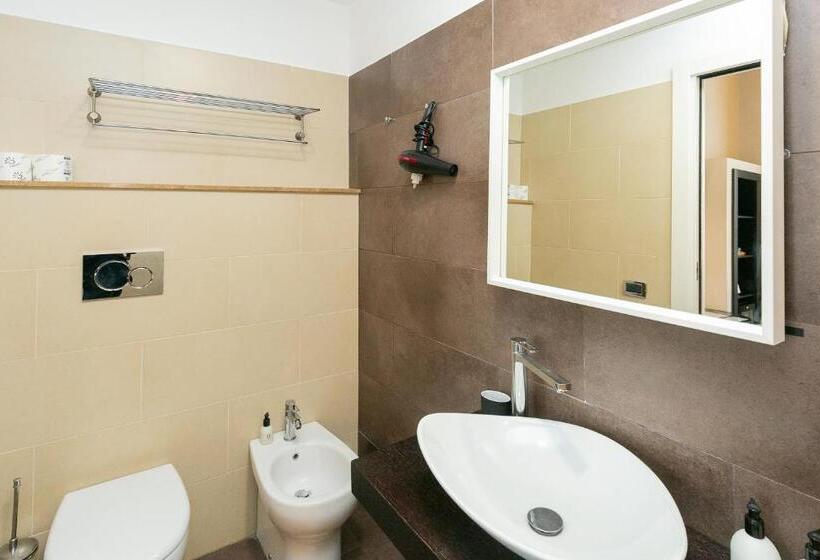 Bed and Breakfast Suitinn19