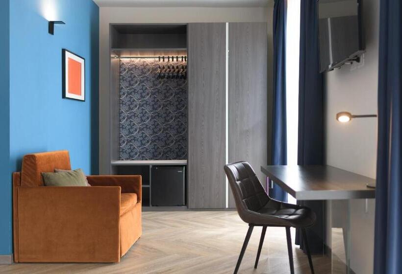 فندق All'azzurro