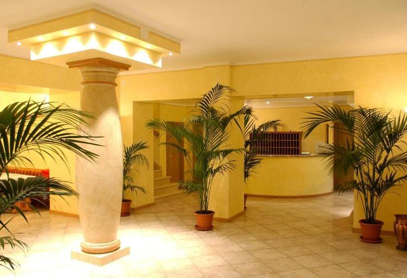 فندق All'azzurro