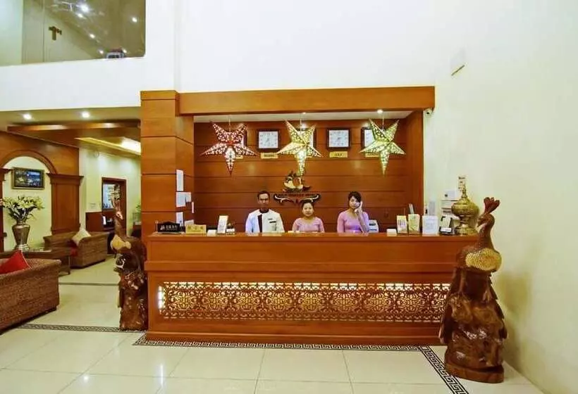 هتل Gold Yadanar