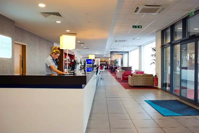 Отель Holiday Inn Express Rotherham North By Ihg