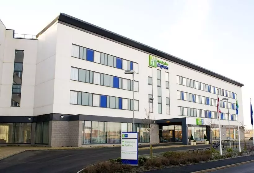 Отель Holiday Inn Express Rotherham North By Ihg