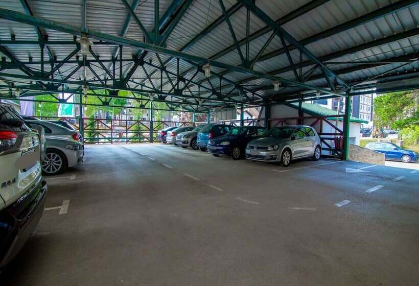 هتل Mona Plaza Zlatibor