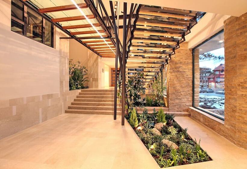 هتل Mona Plaza Zlatibor