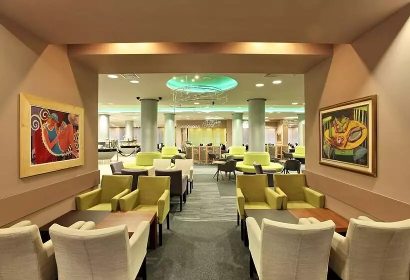 هتل Mona Plaza Zlatibor