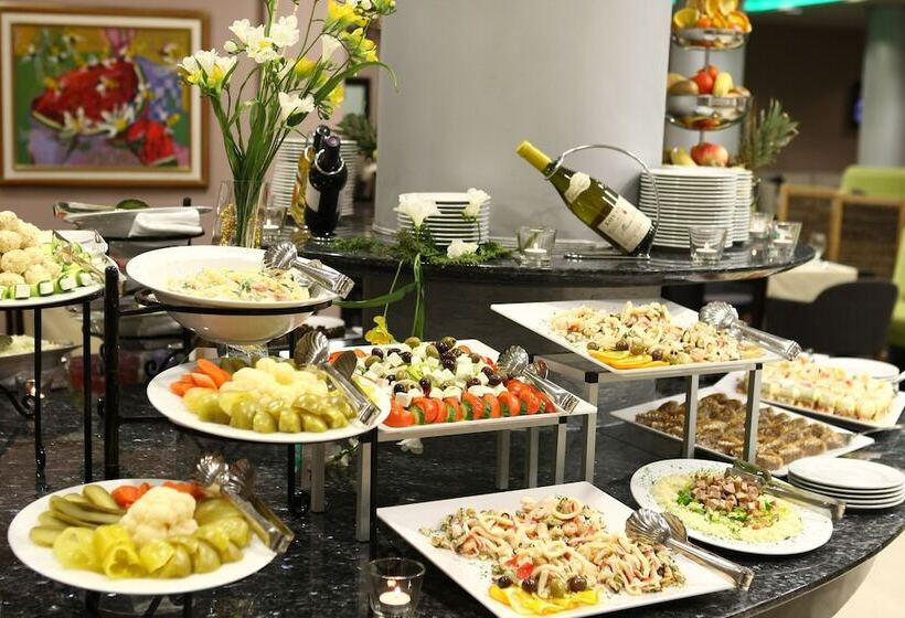 هتل Mona Plaza Zlatibor