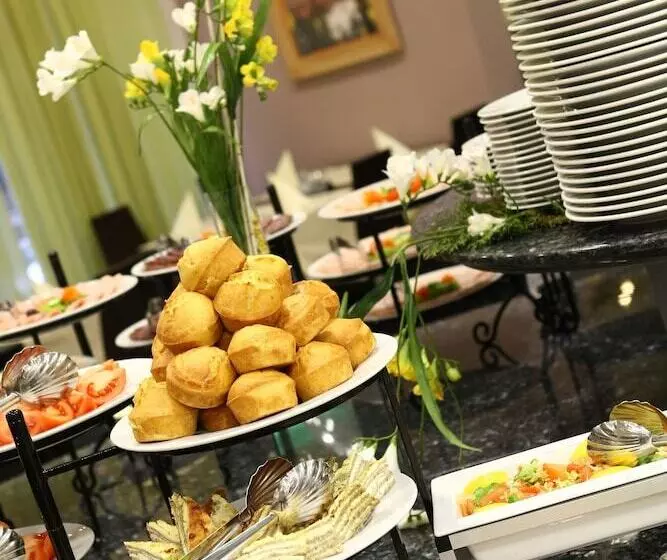 هتل Mona Plaza Zlatibor