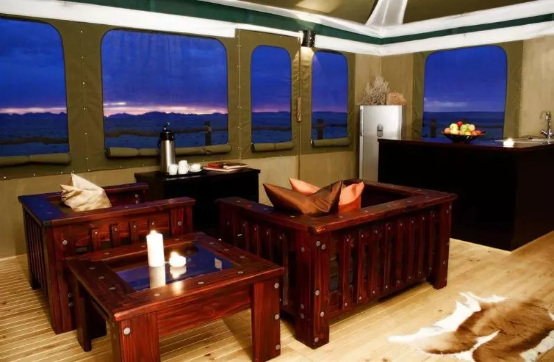 ホテル Moon Mountain Lodge