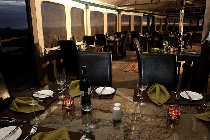 ホテル Moon Mountain Lodge