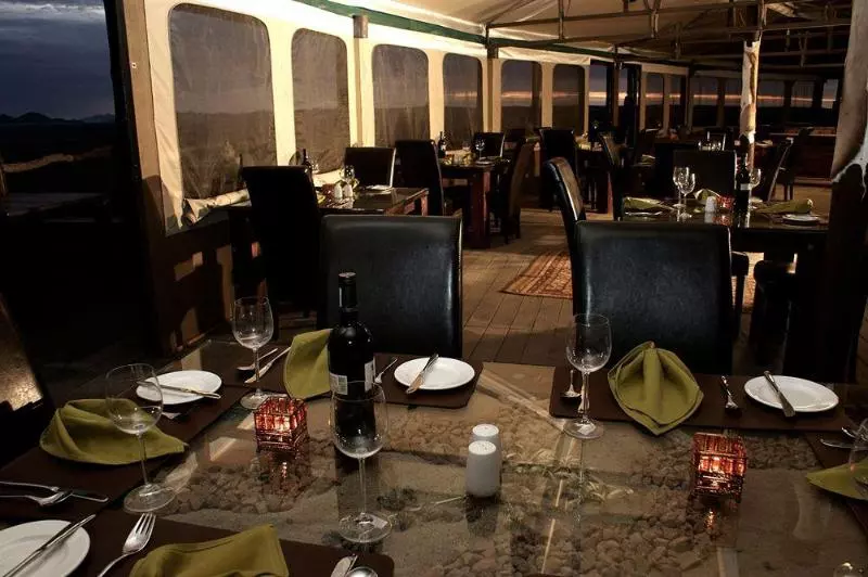 ホテル Moon Mountain Lodge