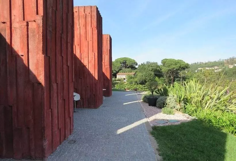 Отель Paco De Pombeiro   Turismo De Habitacao