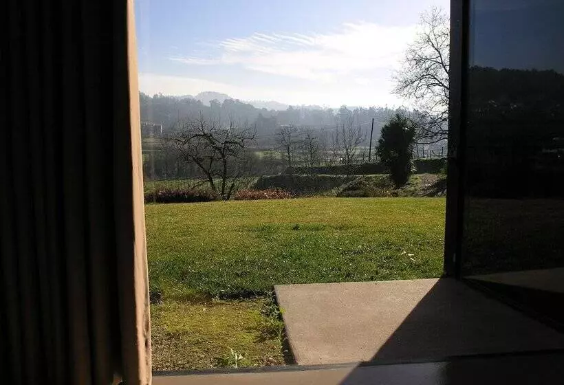 Отель Paco De Pombeiro   Turismo De Habitacao