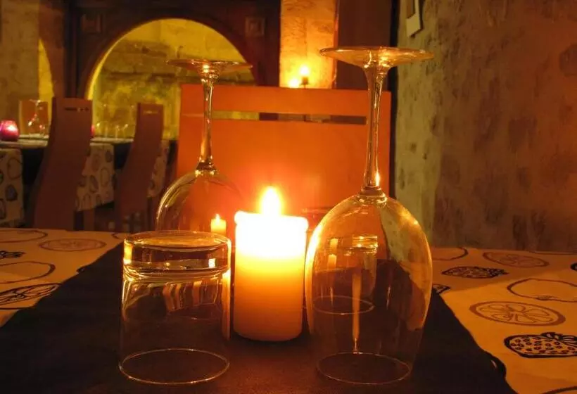 酒店 Portal Del Matarraña