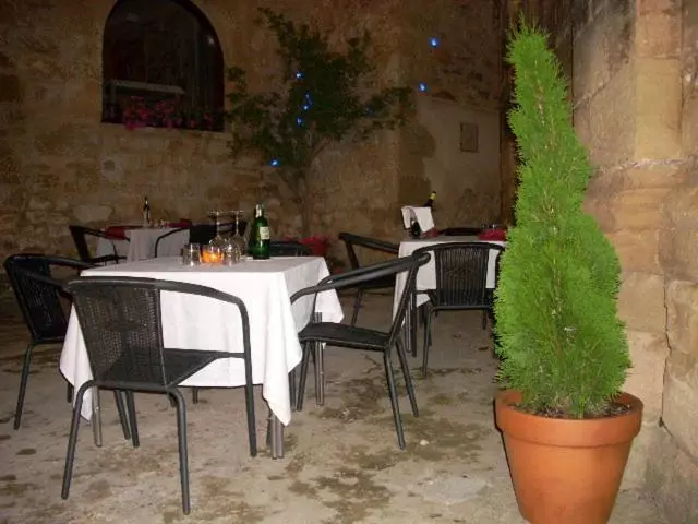 酒店 Portal Del Matarraña