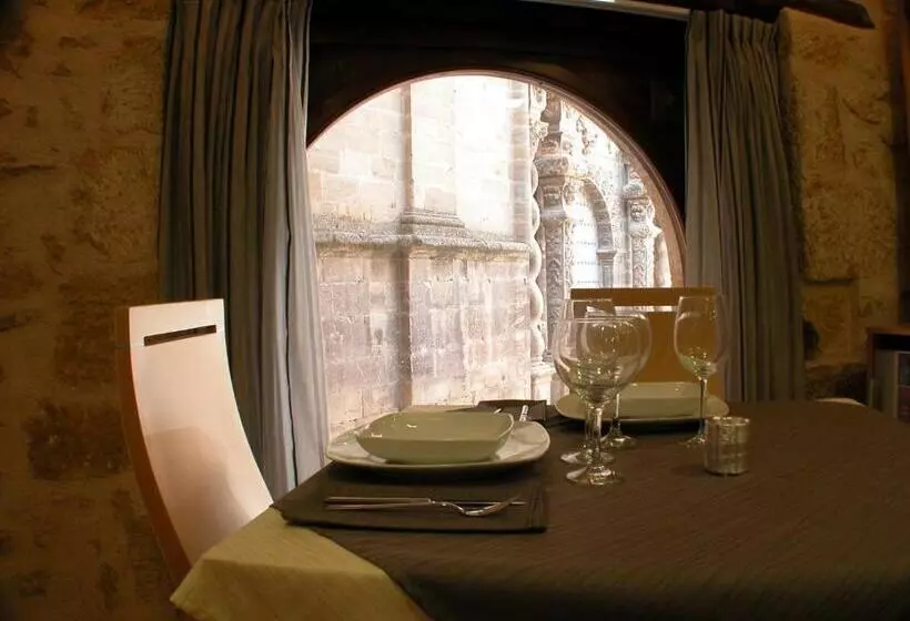 酒店 Portal Del Matarraña