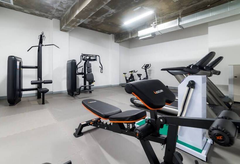 Hotel Reborn Suwon Silkroad