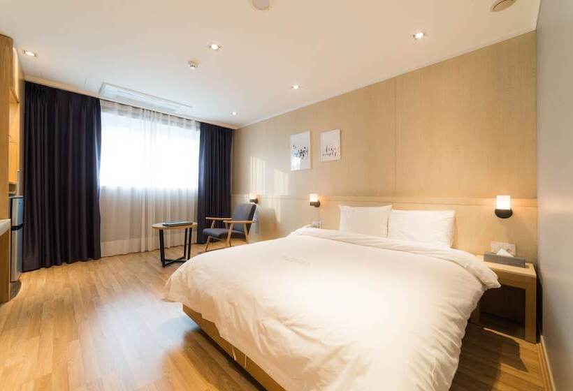 Hotel Reborn Suwon Silkroad