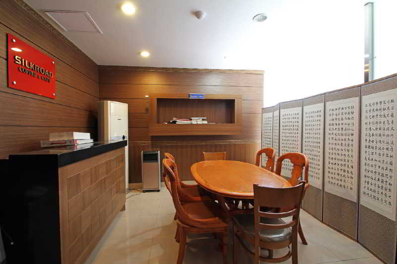 Hotel Reborn Suwon Silkroad