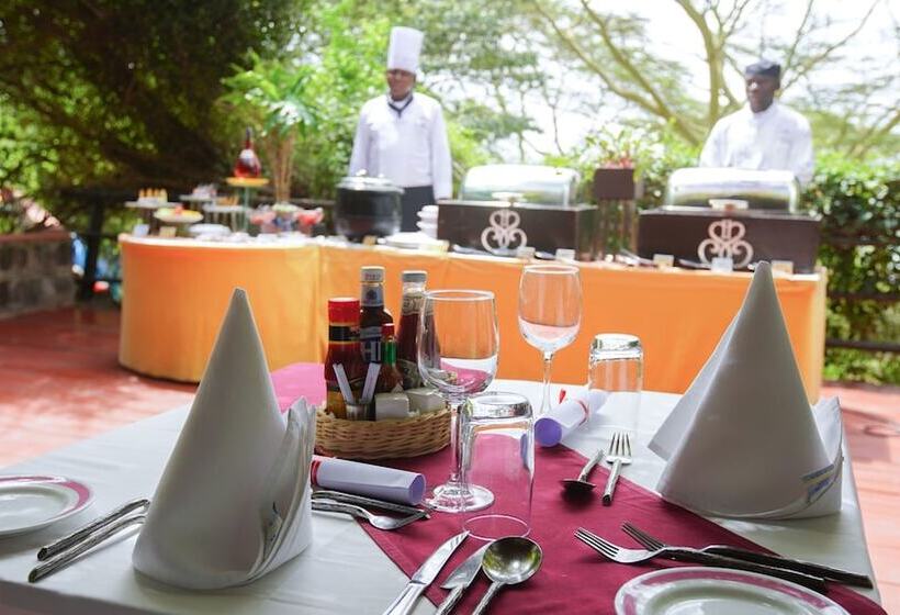 בית מלון כפרי Sarova Lion Hill Game Lodge