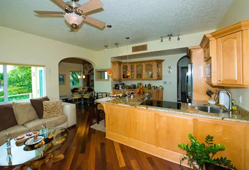 ホテル Sea Shore Allure