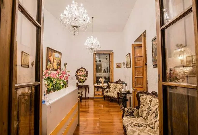 Majestad Hotel Boutique