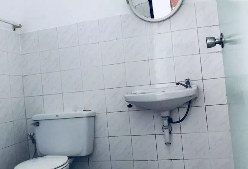 Pensione Royal Night Bazaar