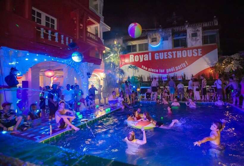 بنسيون Royal Night Bazaar