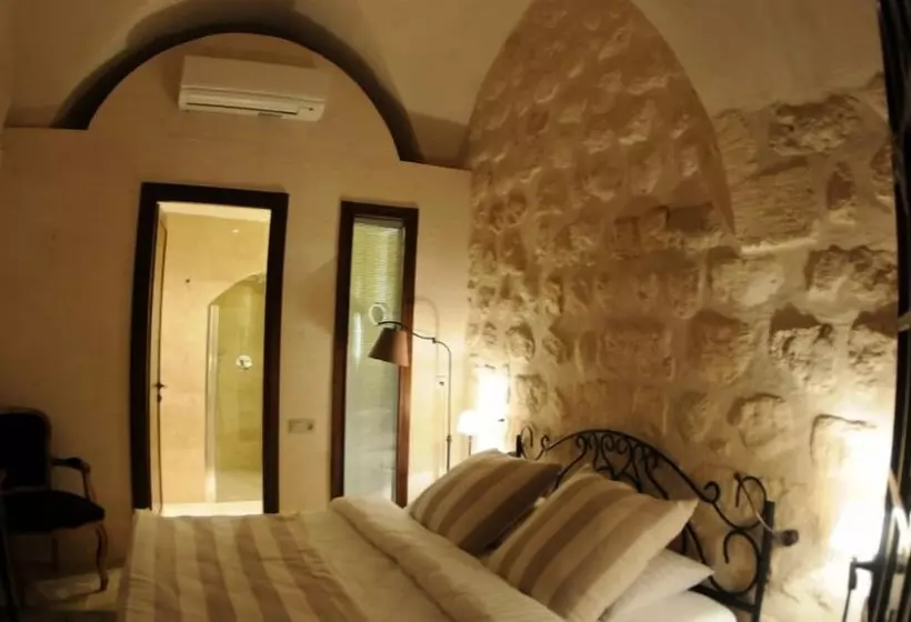 Shmayaa Hotel Special Class