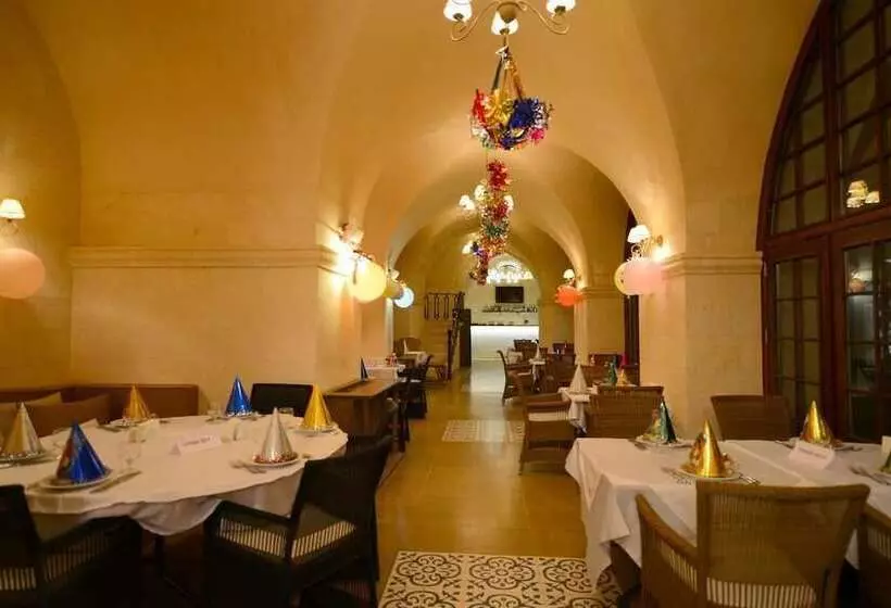 Shmayaa Hotel Special Class