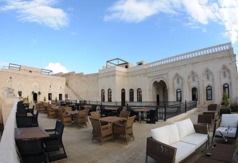 Shmayaa Hotel Special Class