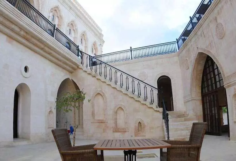 Shmayaa Hotel Special Class