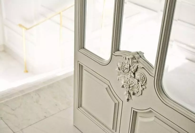 Urso Hotel & Spa, A Small Luxury Hotel Of The World