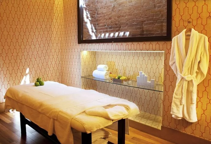 Urso Hotel & Spa, A Small Luxury Hotel Of The World