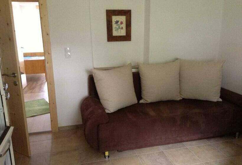 مبيت وإفطار Jausenstation Edelweiß