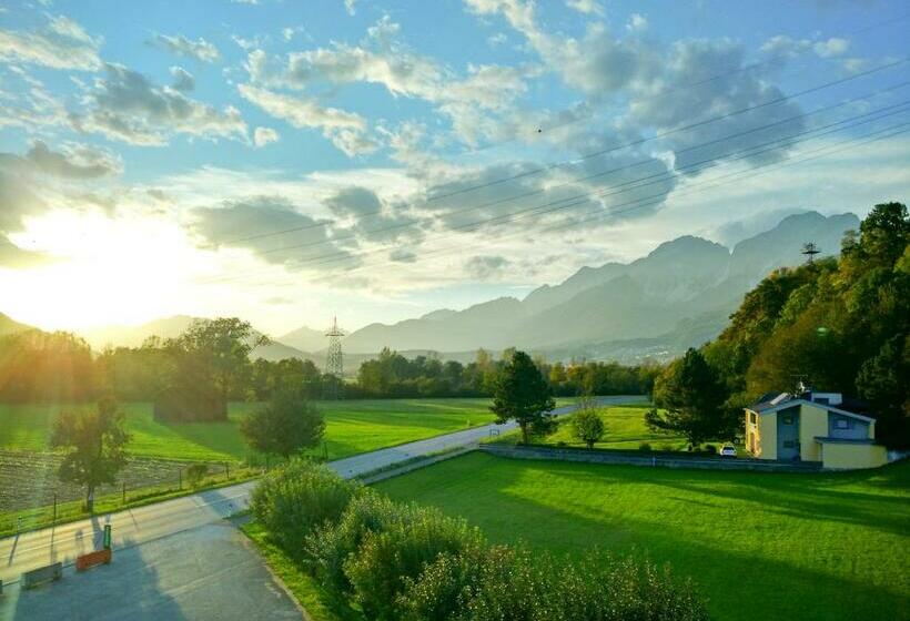 Пансион Bed & Breakfast Plattenhof