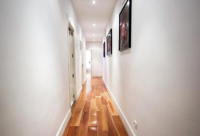 General Pardiñas, 82