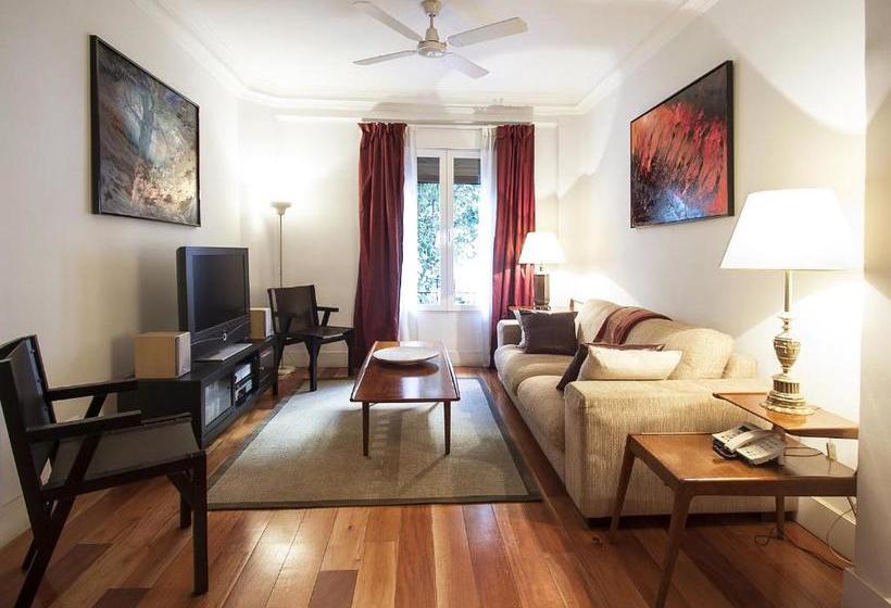 General Pardiñas, 82