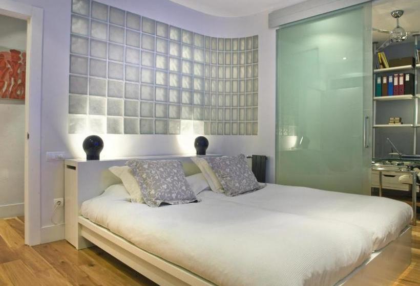 General Pardiñas, 82