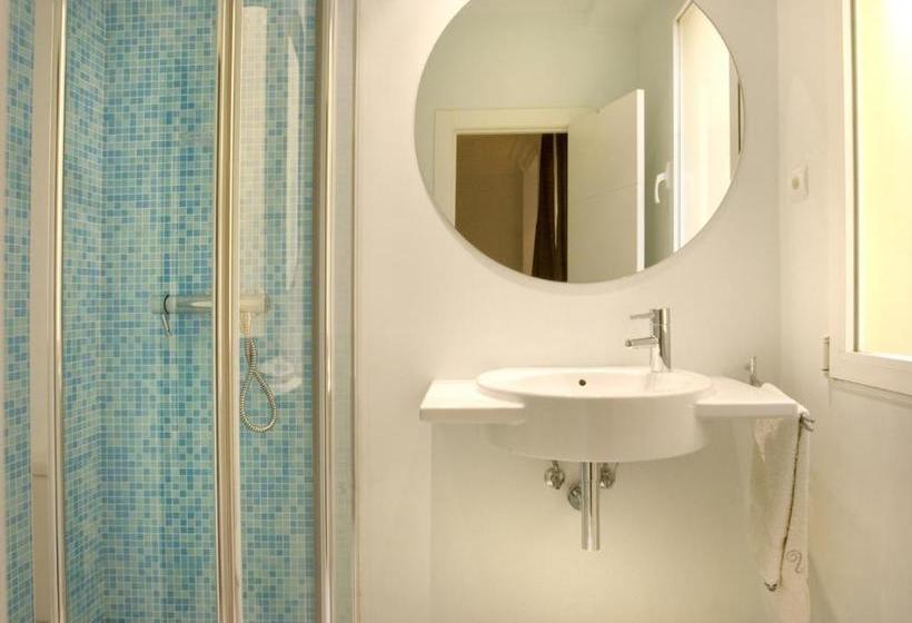 General Pardiñas, 82