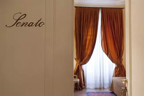 تختخواب و صبحانه Bed&Breakfast Relais Al Senato