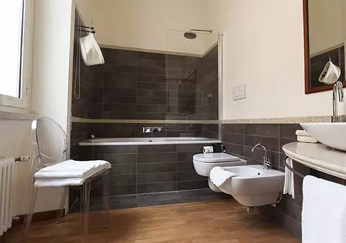 تختخواب و صبحانه Bed&Breakfast Relais Al Senato