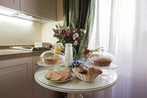 تختخواب و صبحانه Bed&Breakfast Relais Al Senato