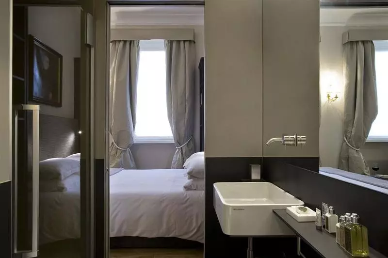 צימר Crossing Condotti