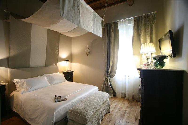 Bed and Breakfast Crossing Condotti