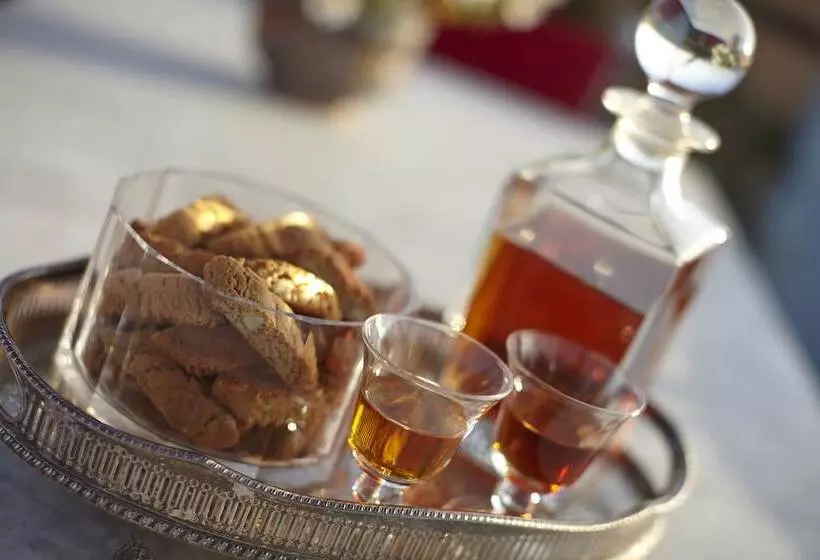 تختخواب و صبحانه Antica Dimora Johlea