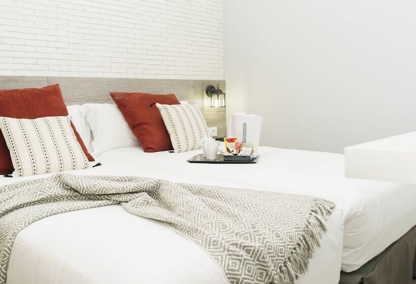 مسافرخانه Bypillow Wander