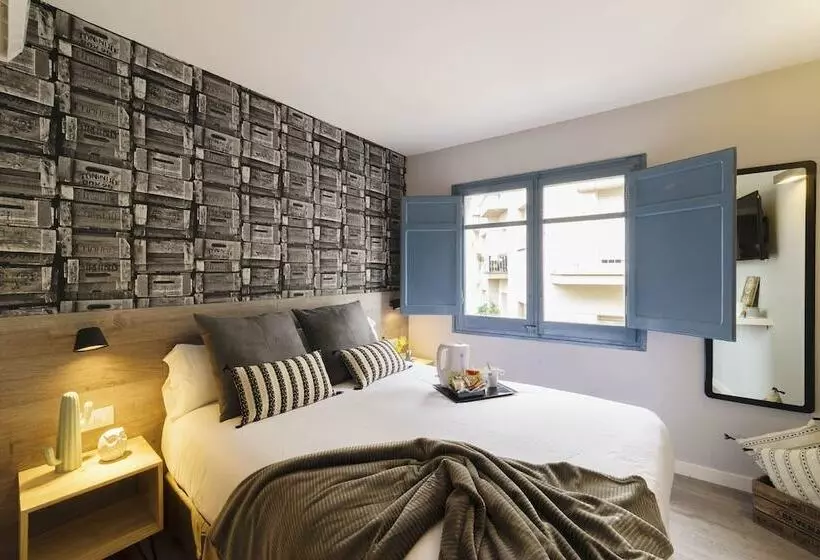 مسافرخانه Bypillow Wander